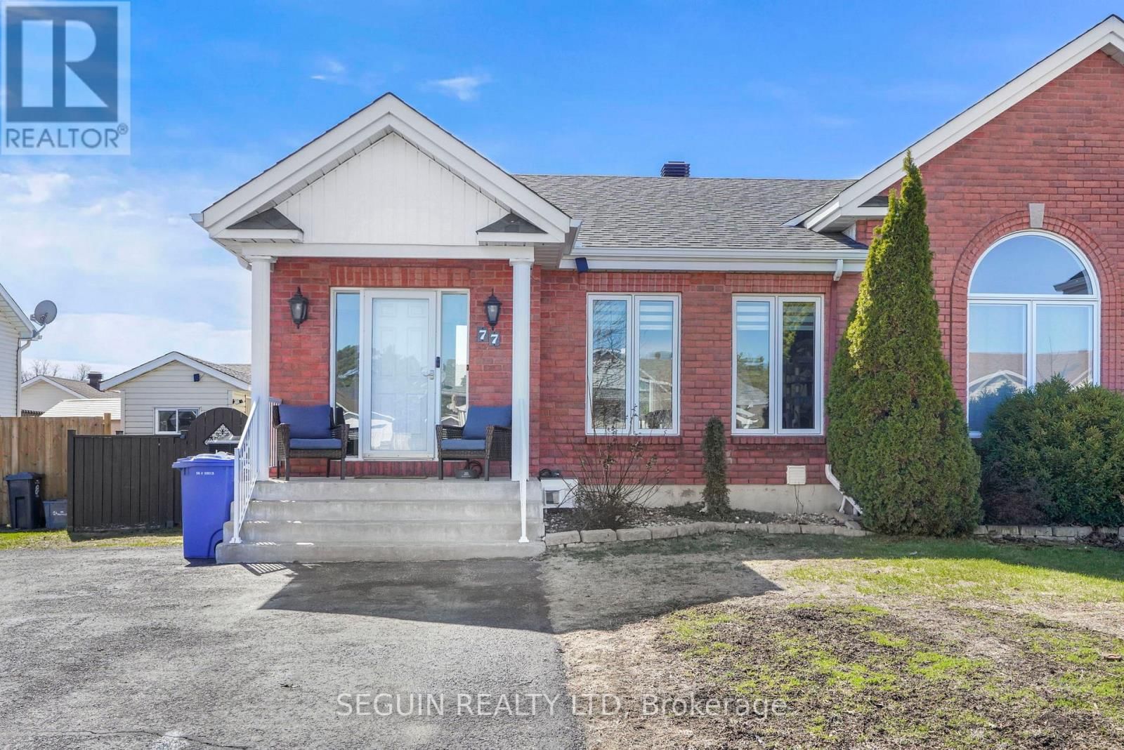 77 RICHARD STREET Image 2