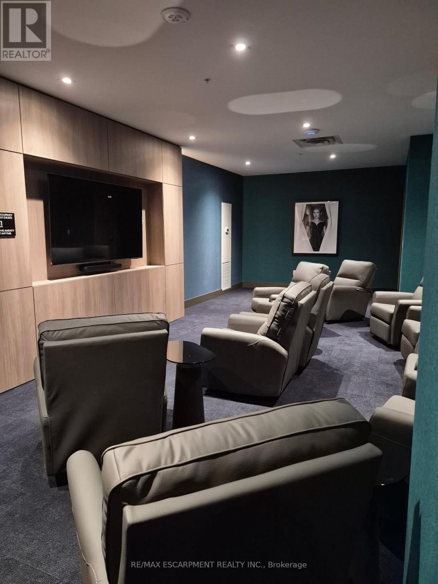 818 - 75 JAMES STREET SOUTH Image 22