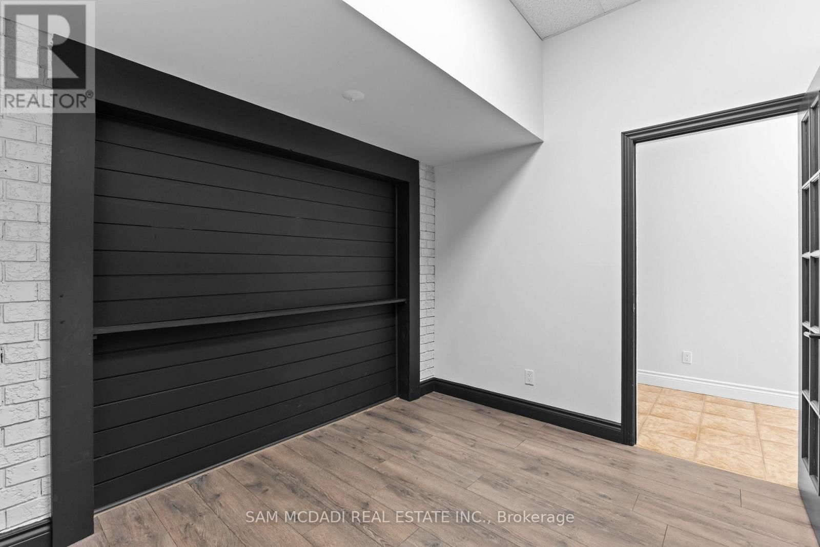 1 - 295 ALMA STREET Image 13