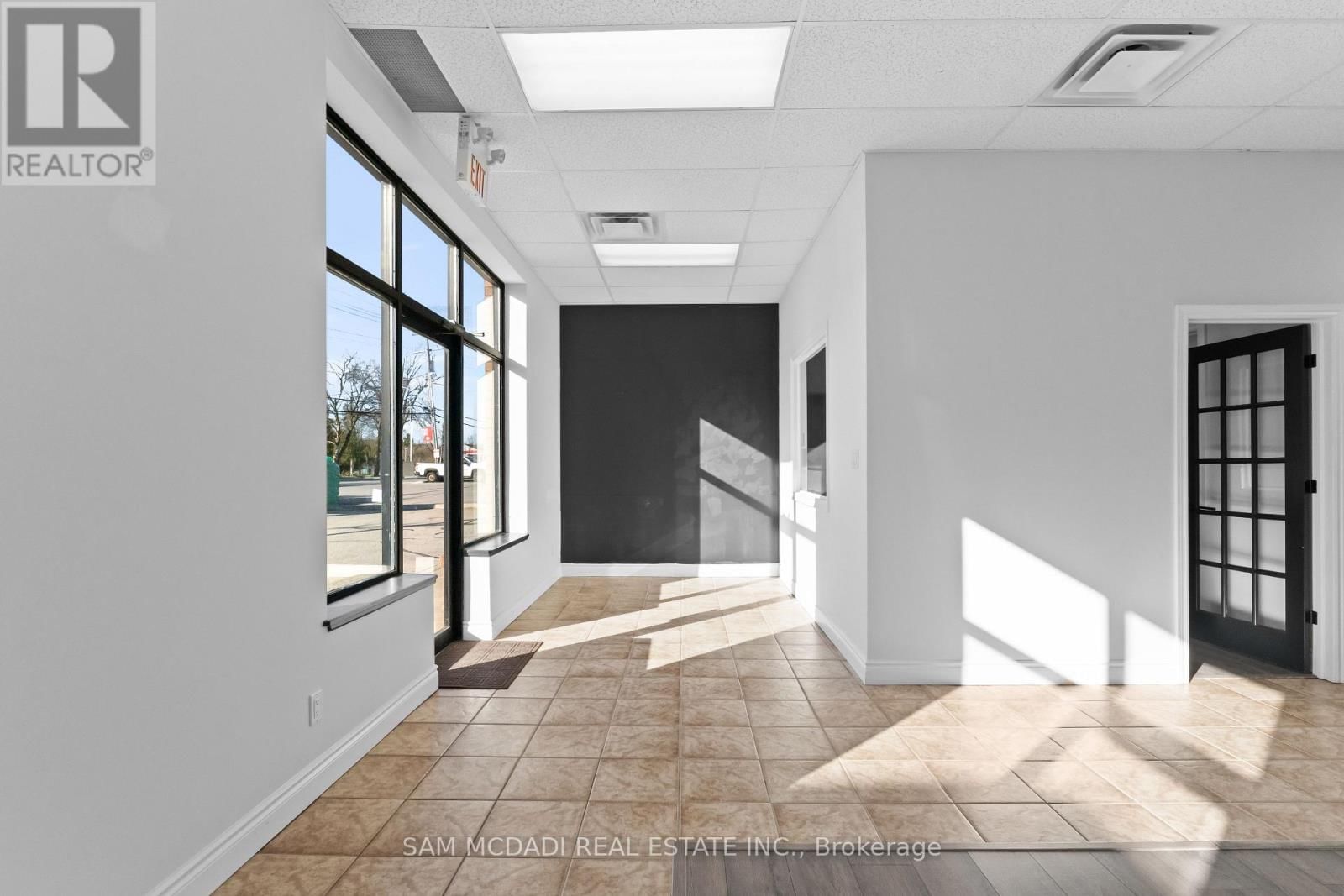 1 - 295 ALMA STREET Image 2