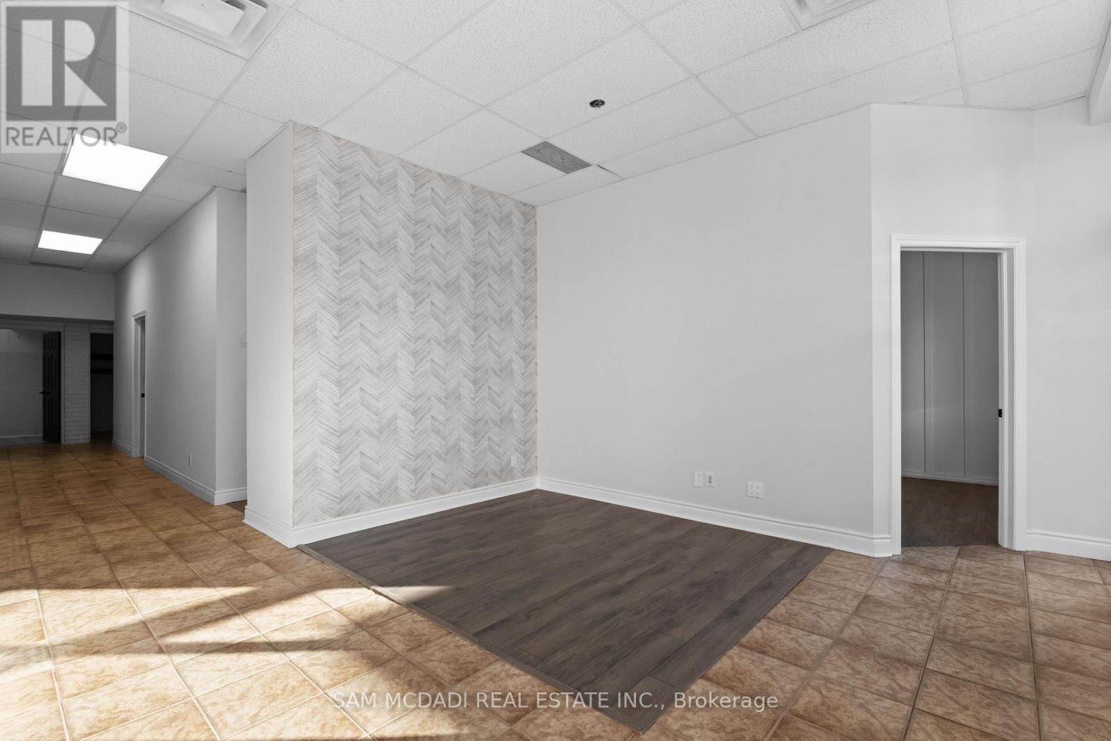 1 - 295 ALMA STREET Image 4