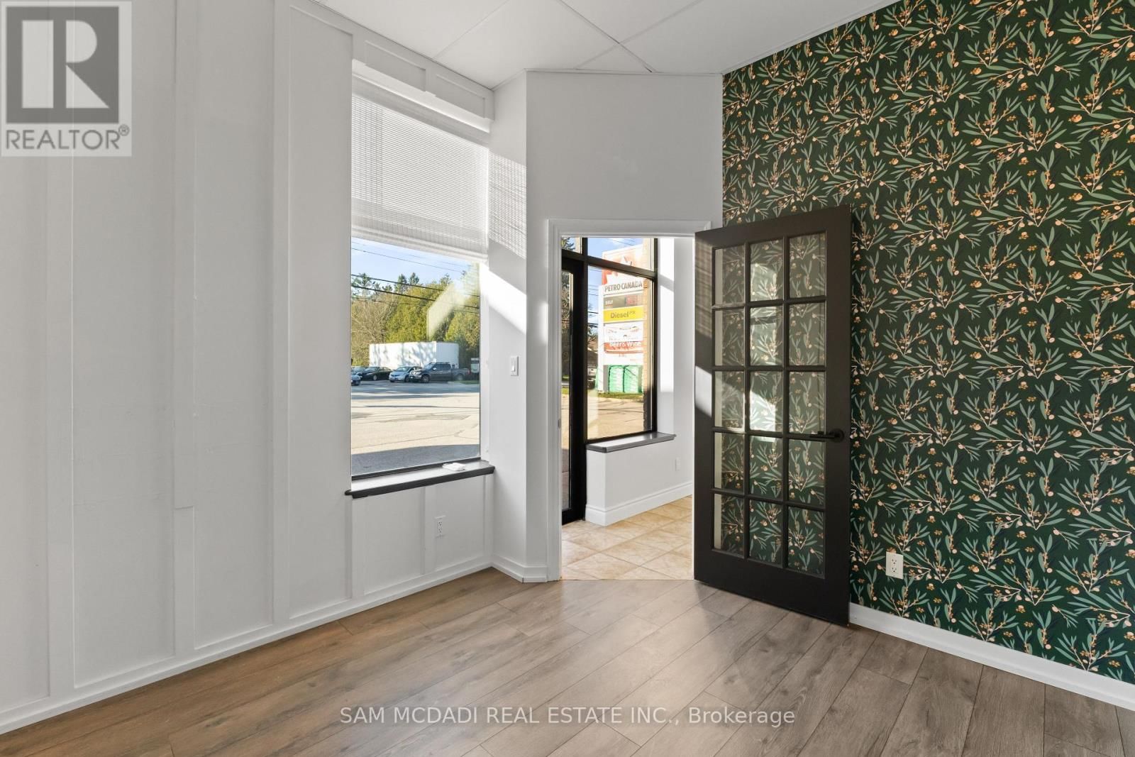 1 - 295 ALMA STREET Image 6