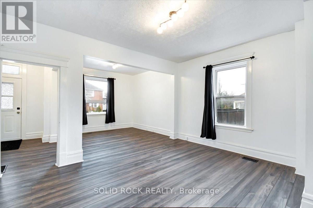 513 ROMAINE STREET Image 10