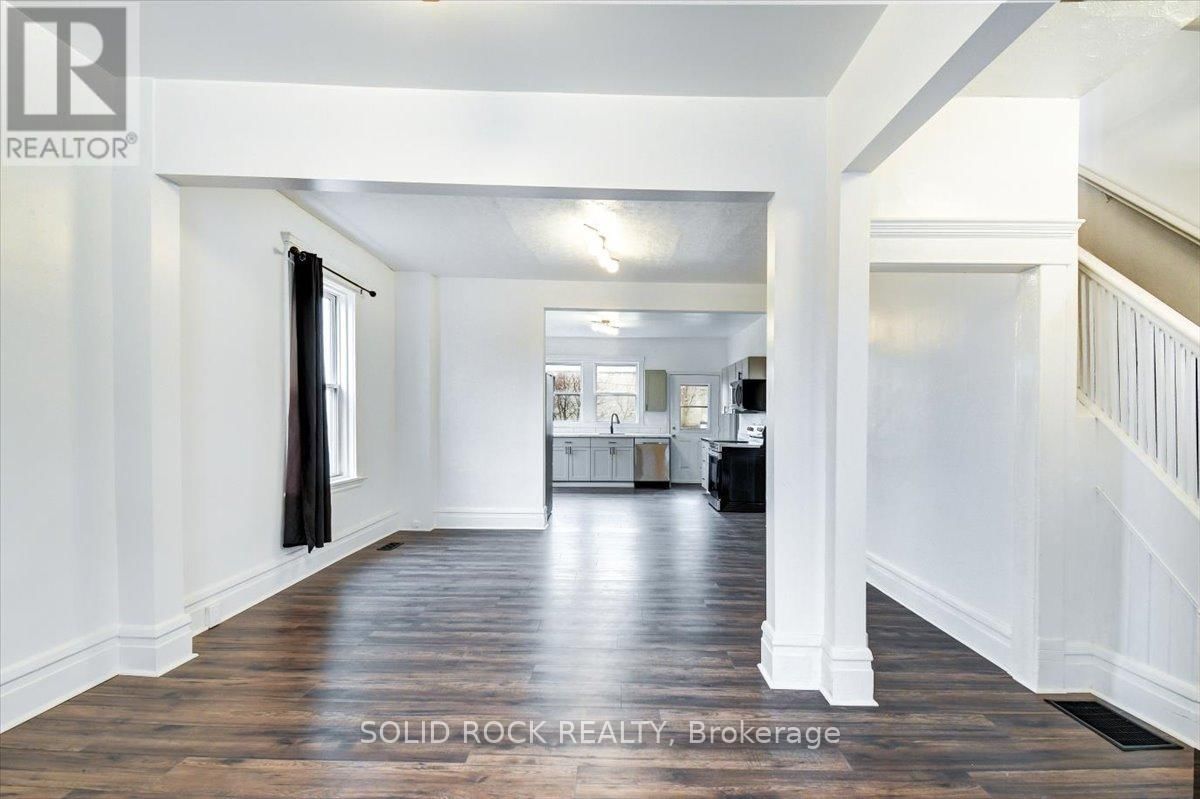 513 ROMAINE STREET Image 13