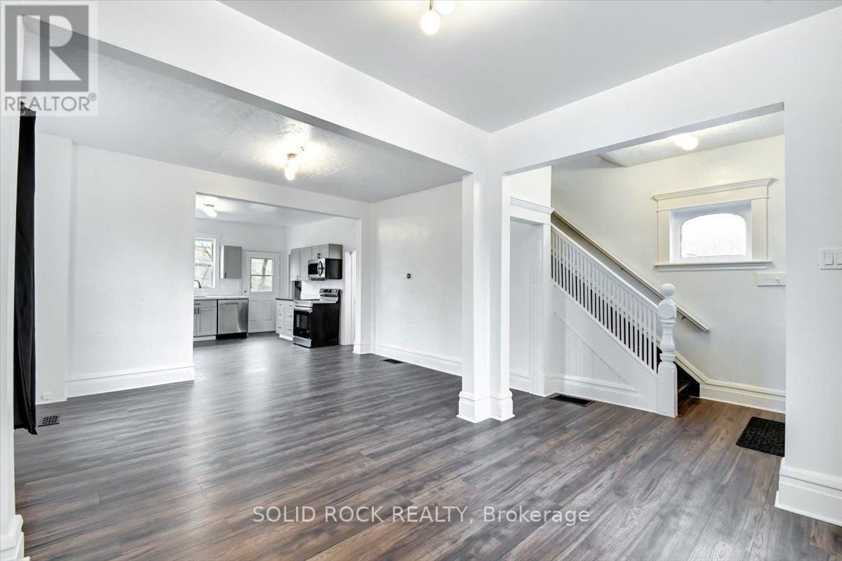 513 ROMAINE STREET Image 14