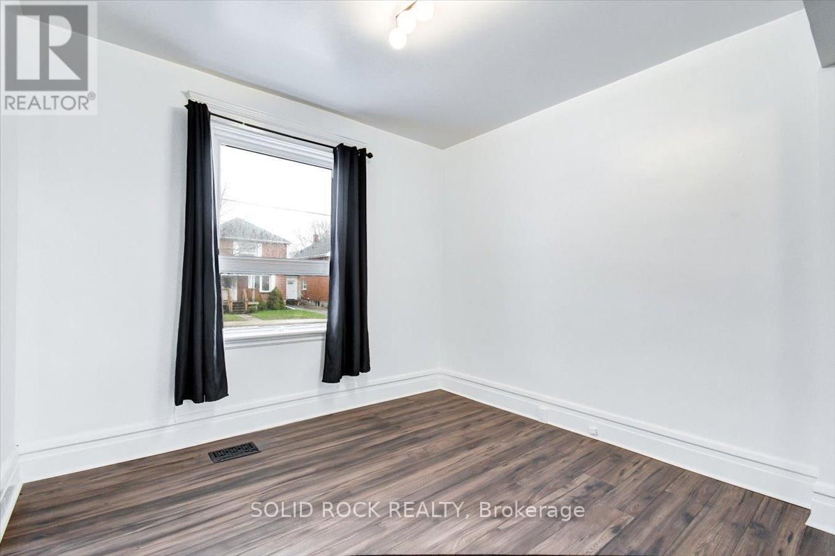 513 ROMAINE STREET Image 16