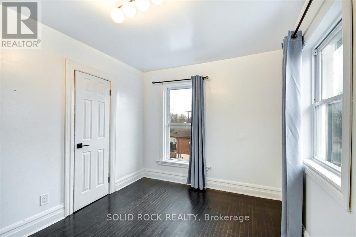 513 ROMAINE STREET Image 17