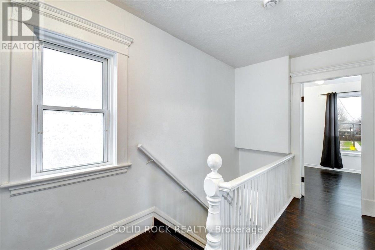 513 ROMAINE STREET Image 19