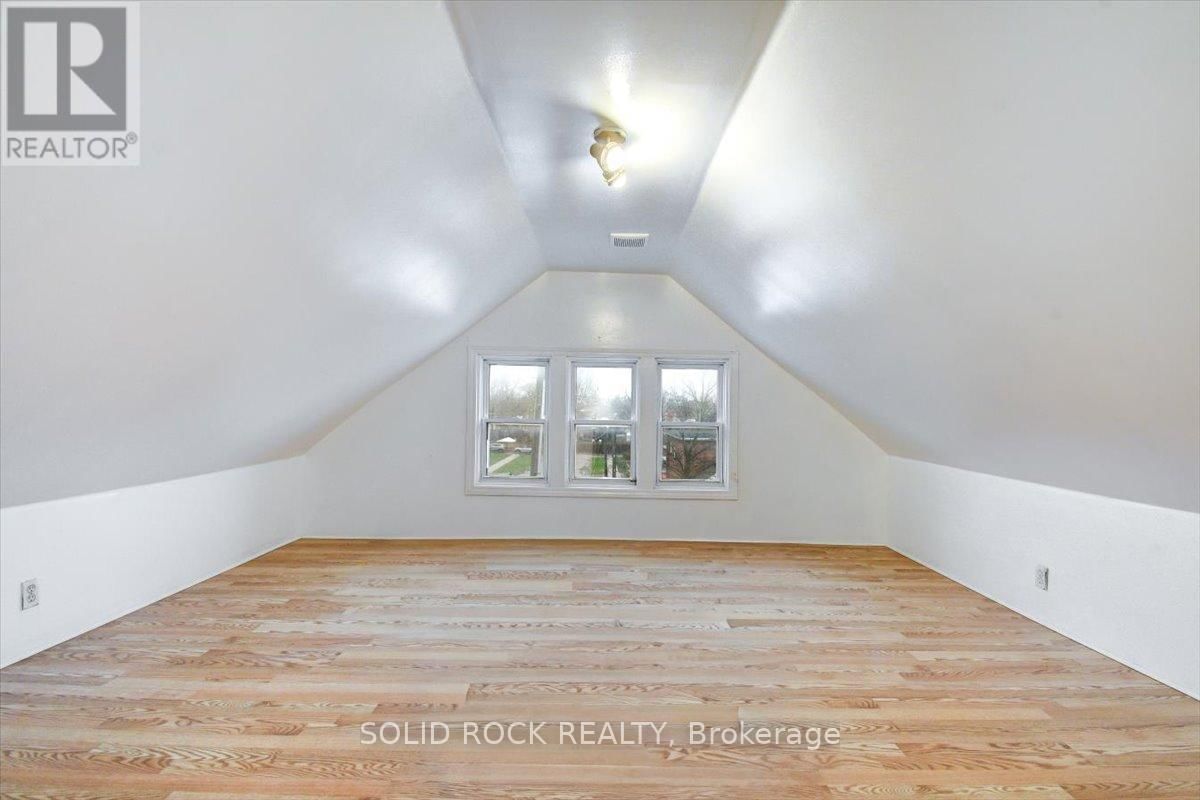 513 ROMAINE STREET Image 28