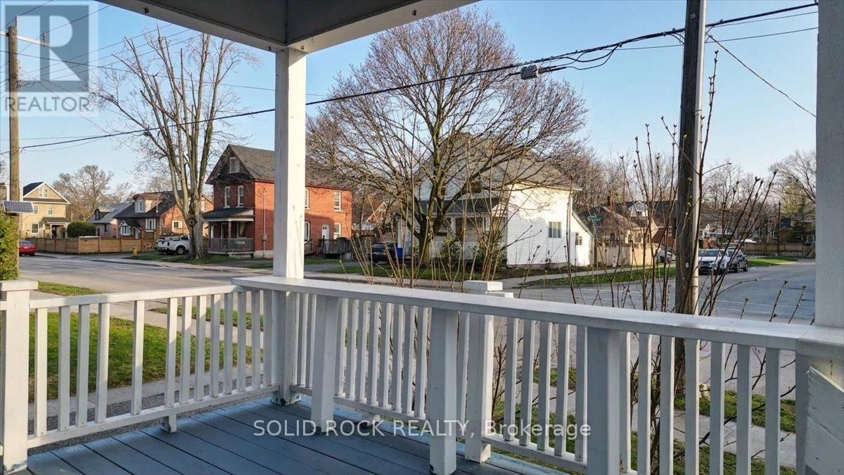 513 ROMAINE STREET Image 36