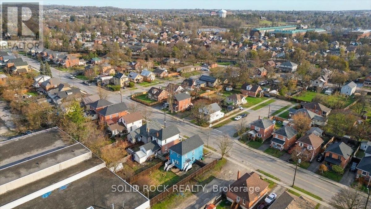 513 ROMAINE STREET Image 39