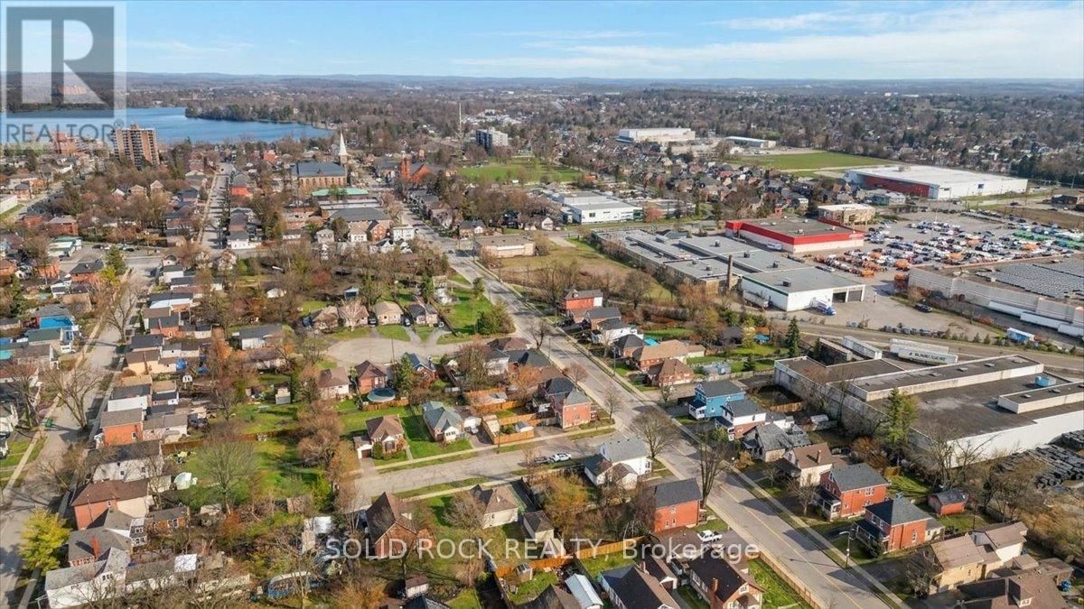 513 ROMAINE STREET Image 42