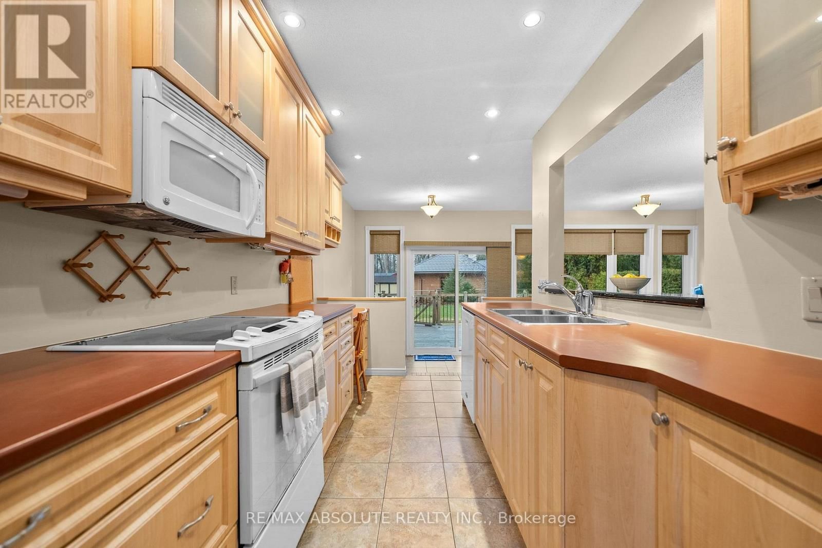 284 HARRINGTON STREET Image 17