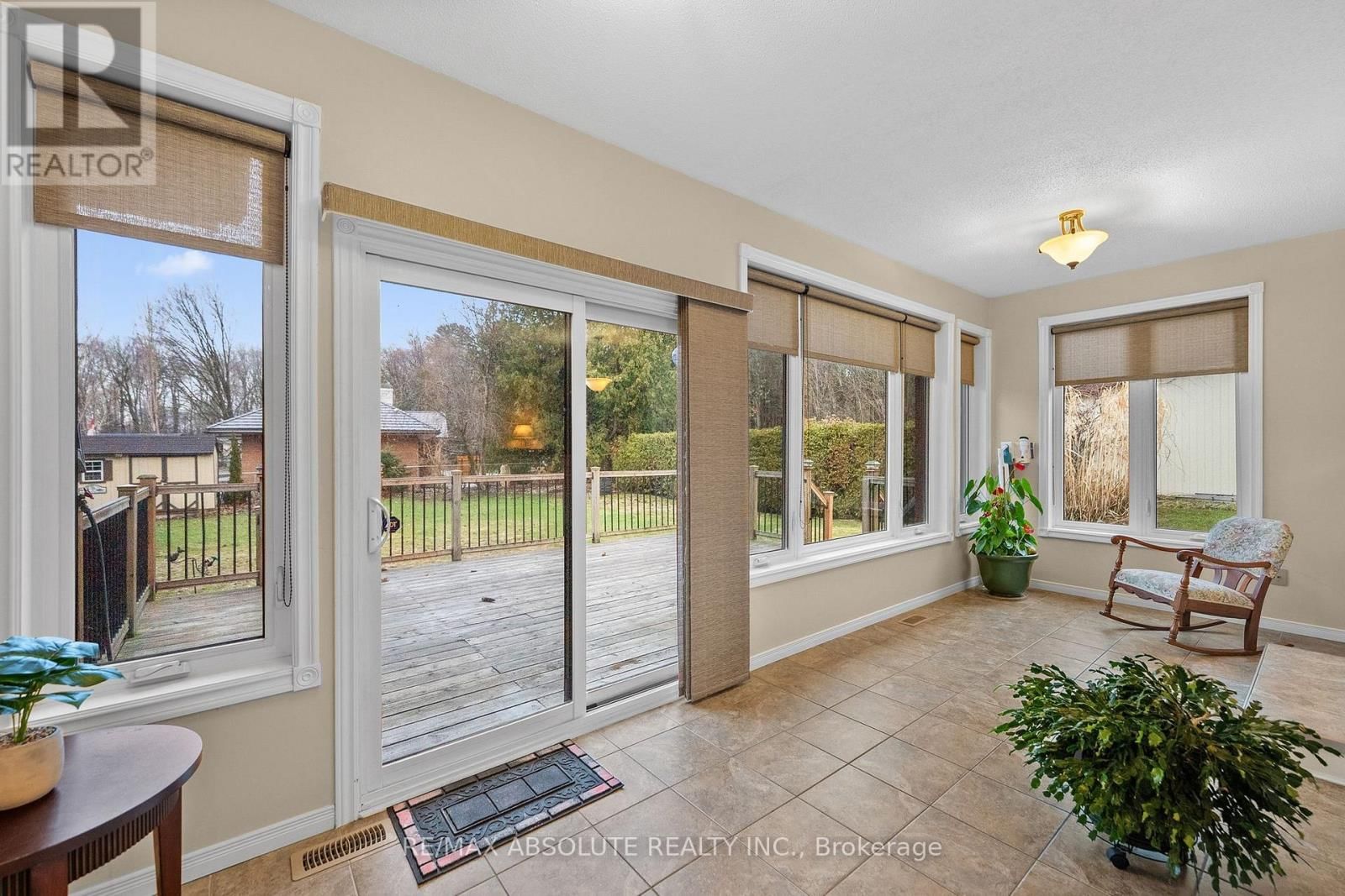 284 HARRINGTON STREET Image 21