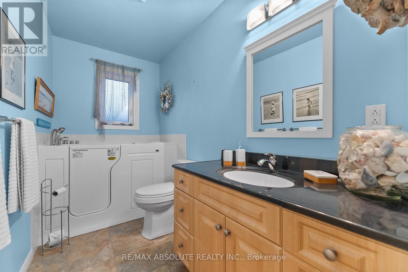 284 HARRINGTON STREET Image 24