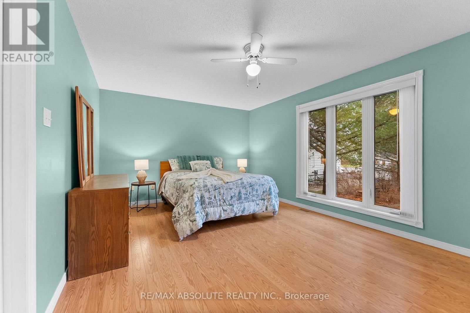 284 HARRINGTON STREET Image 26