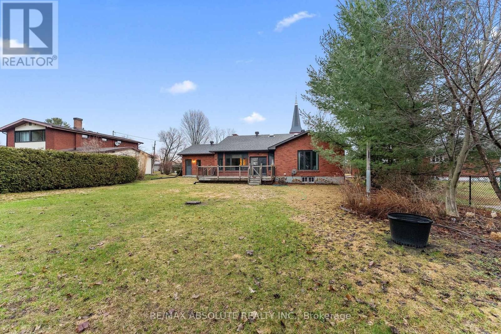 284 HARRINGTON STREET Image 40