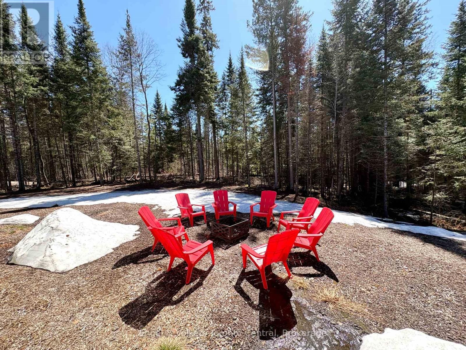 39 - 1050 GREENSVIEW DRIVE Image 21