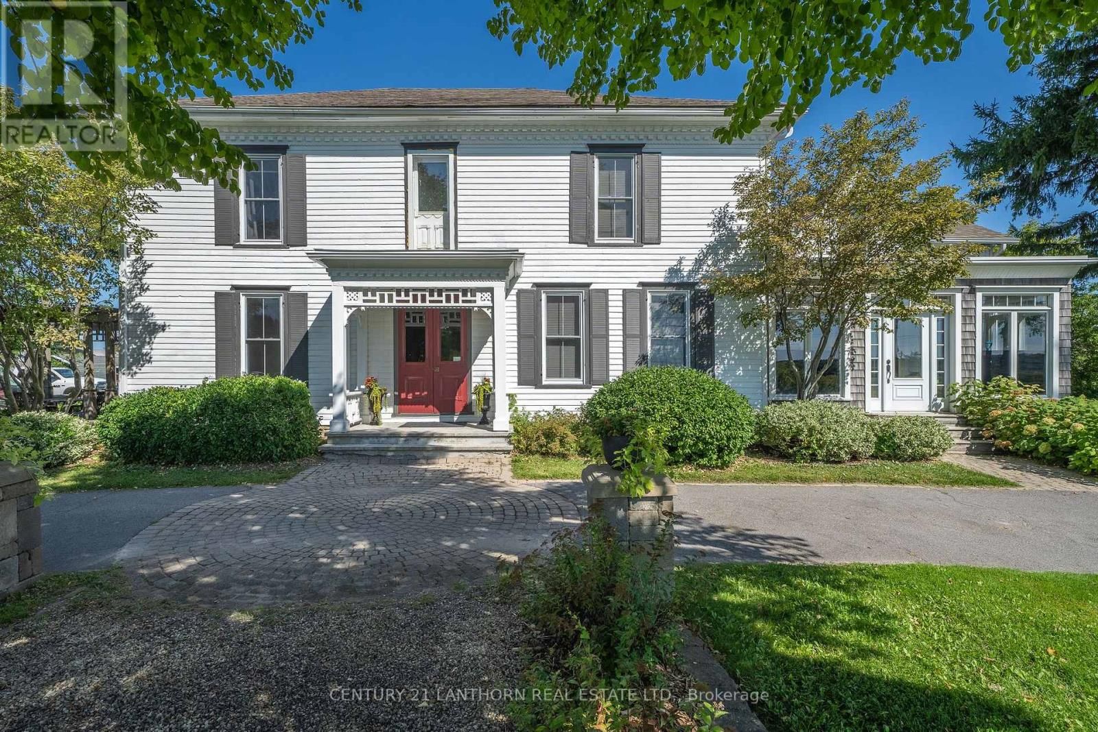 204 - 13360 LOYALIST PARKWAY Image 8