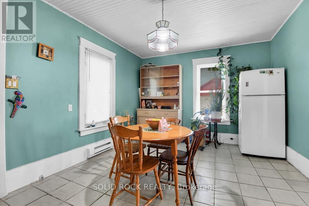 11049 GILMOUR ROAD Image 12