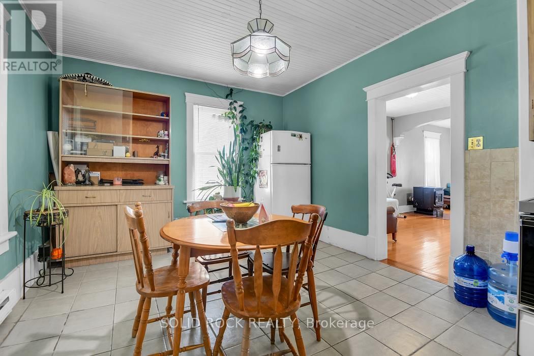 11049 GILMOUR ROAD Image 13