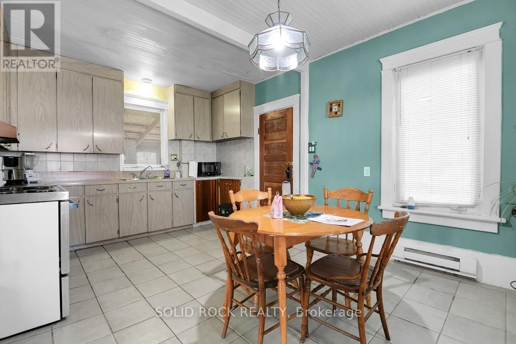 11049 GILMOUR ROAD Image 15