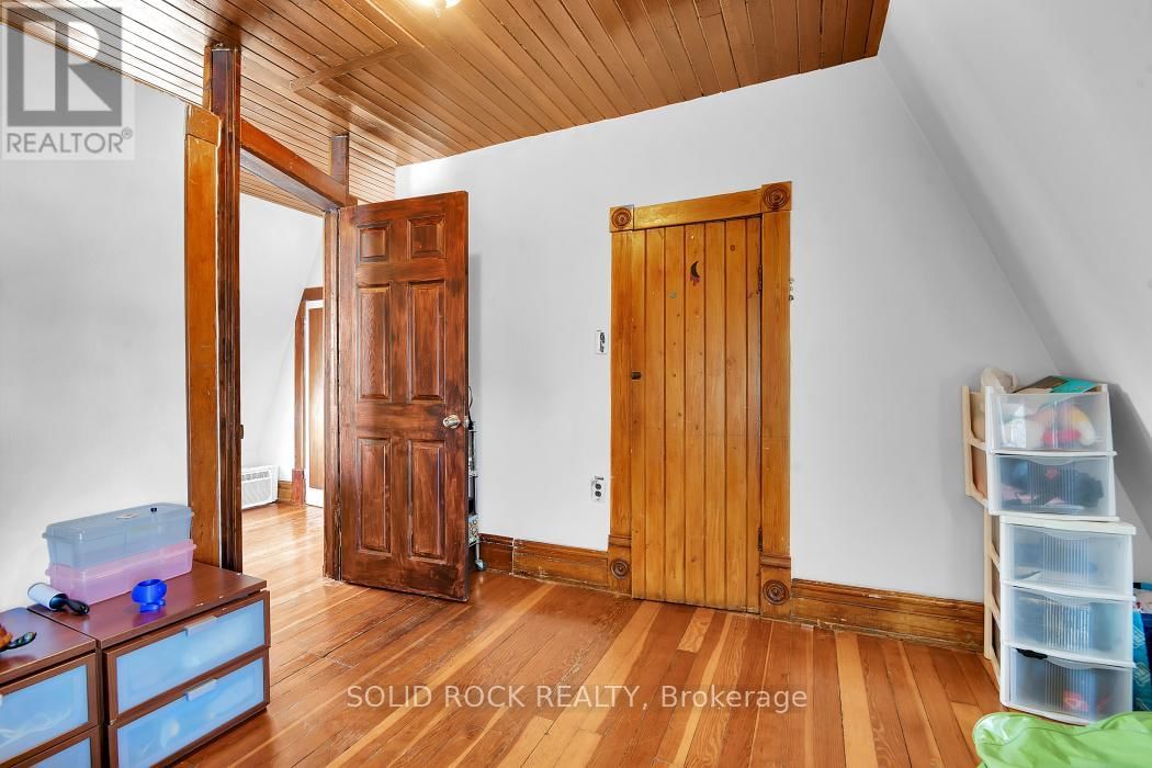 11049 GILMOUR ROAD Image 28