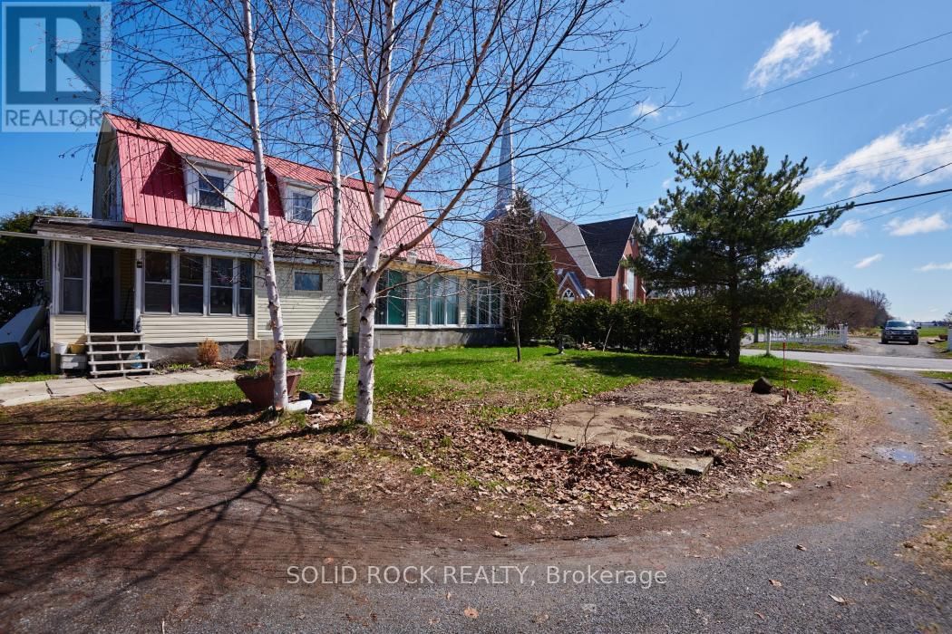 11049 GILMOUR ROAD Image 34