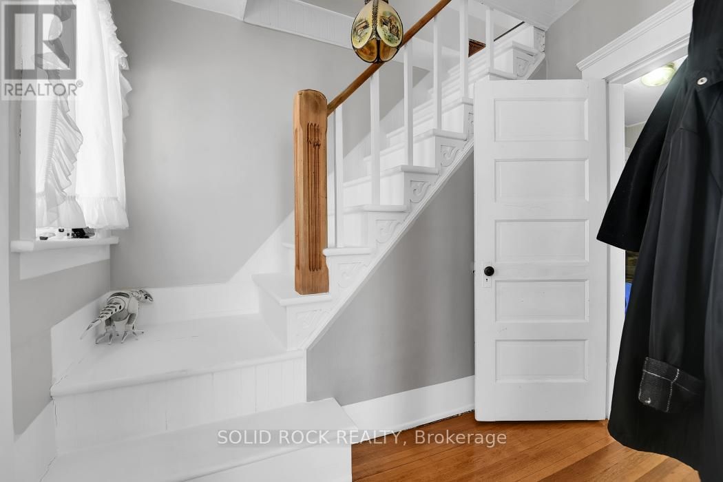 11049 GILMOUR ROAD Image 5