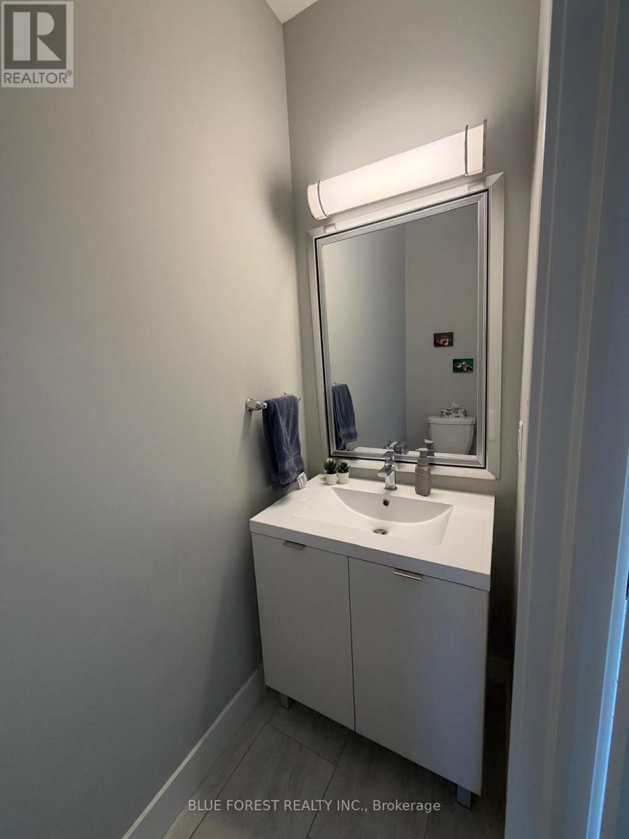 126 - 177 EDGEVALLEY ROAD Image 11