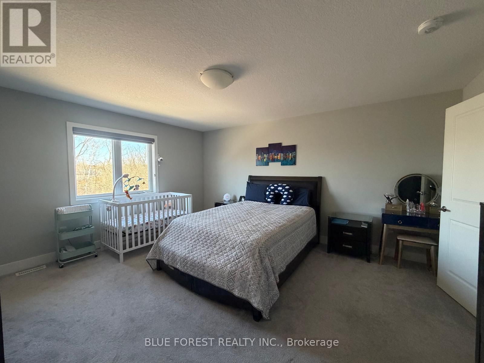 126 - 177 EDGEVALLEY ROAD Image 19