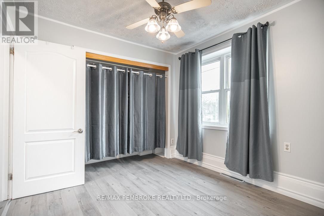 539 MCGEE STREET Image 16