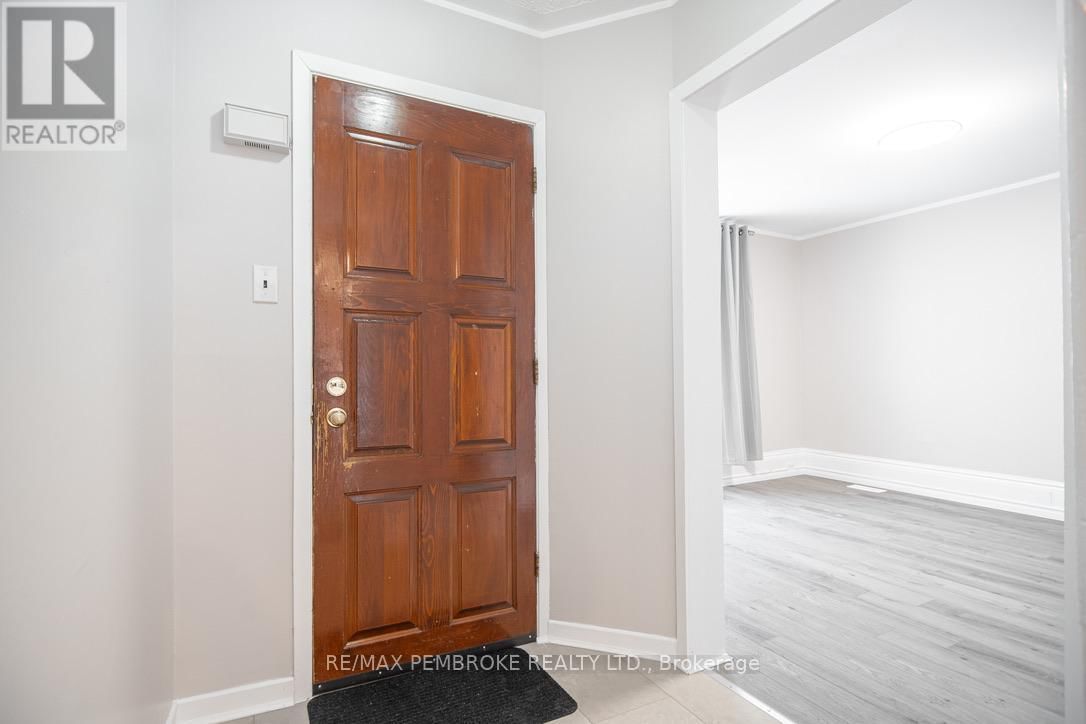 539 MCGEE STREET Image 6