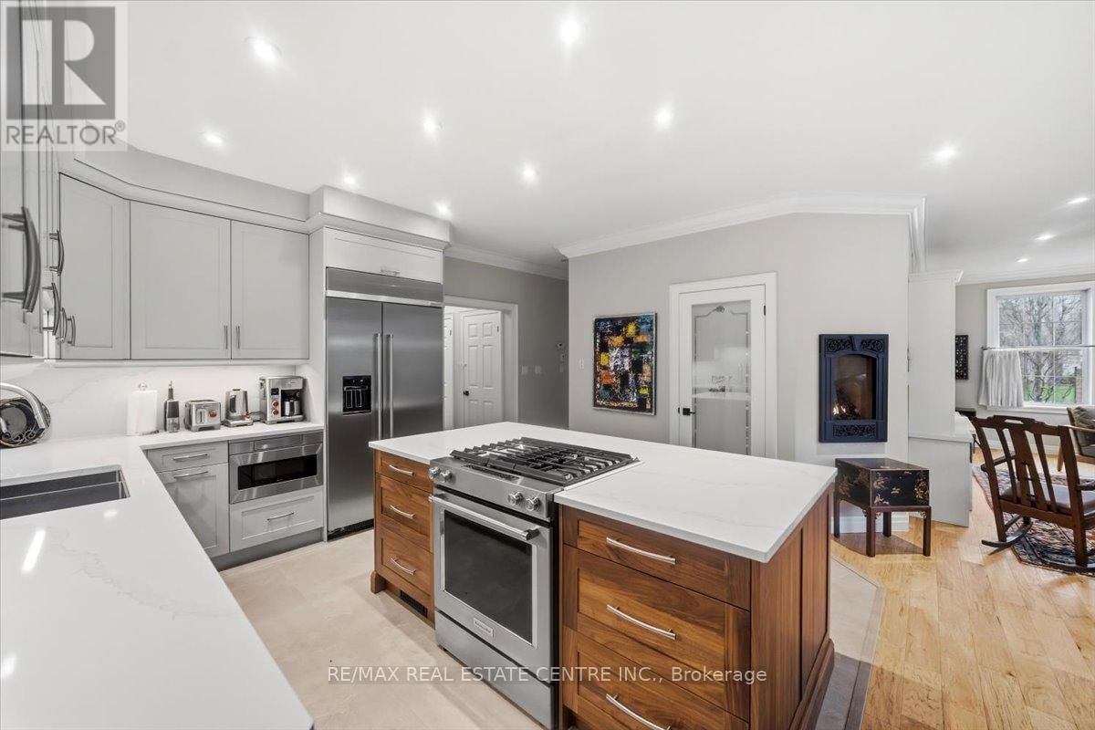 653 GLEN MORRIS ROAD WEST Image 19