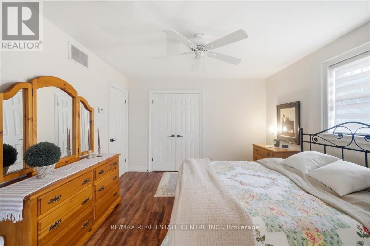 653 GLEN MORRIS ROAD WEST Image 26