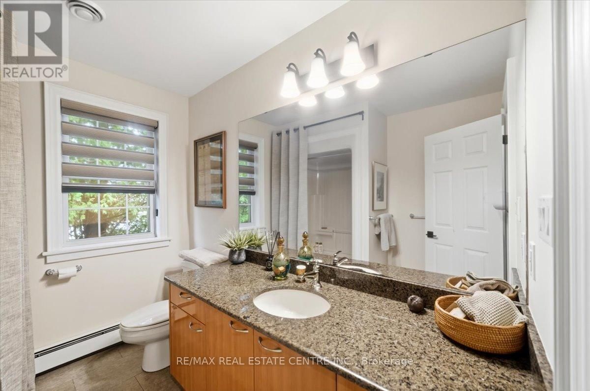 653 GLEN MORRIS ROAD WEST Image 30