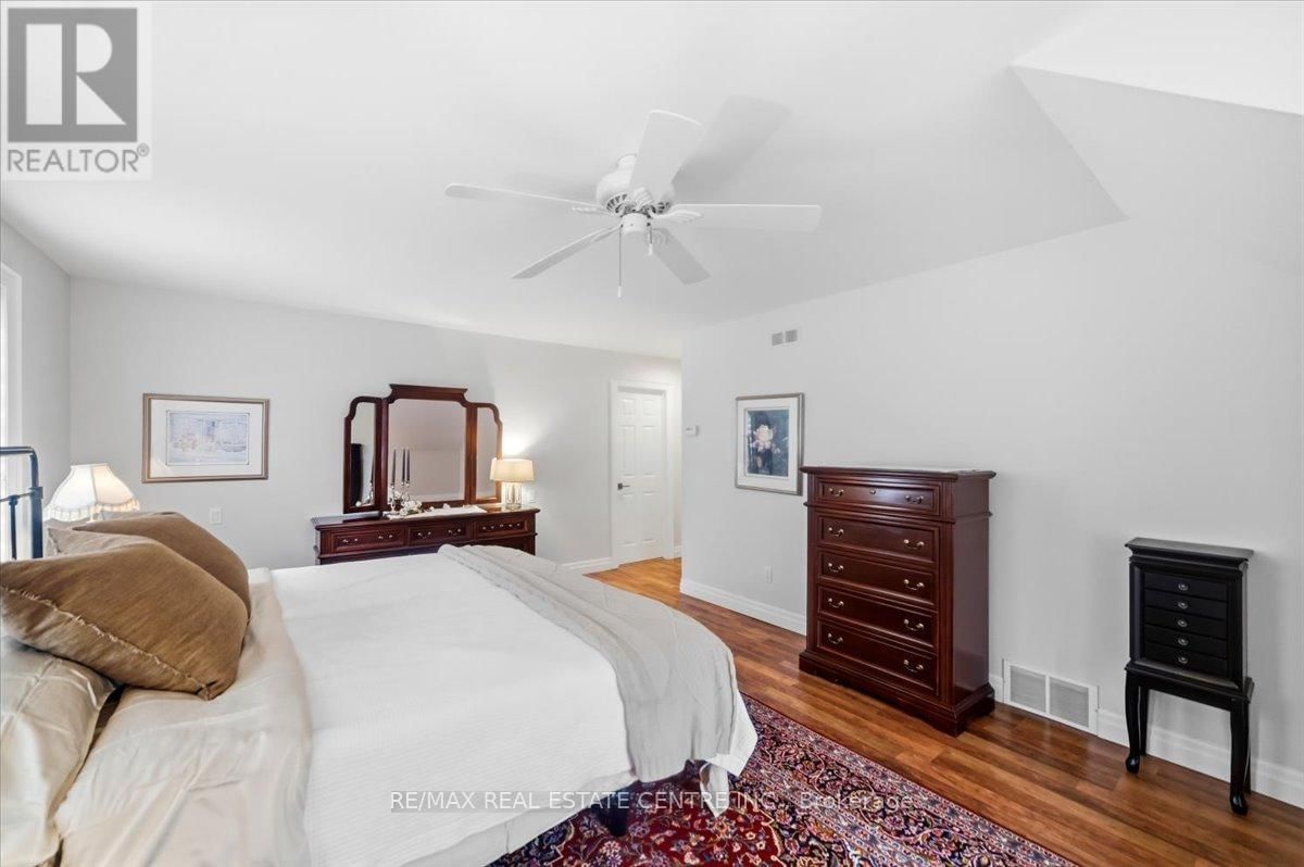 653 GLEN MORRIS ROAD WEST Image 33