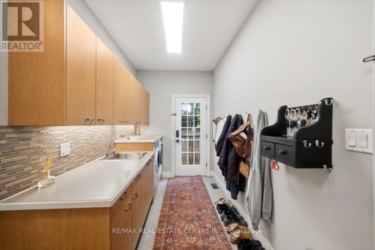 653 GLEN MORRIS ROAD WEST Image 42