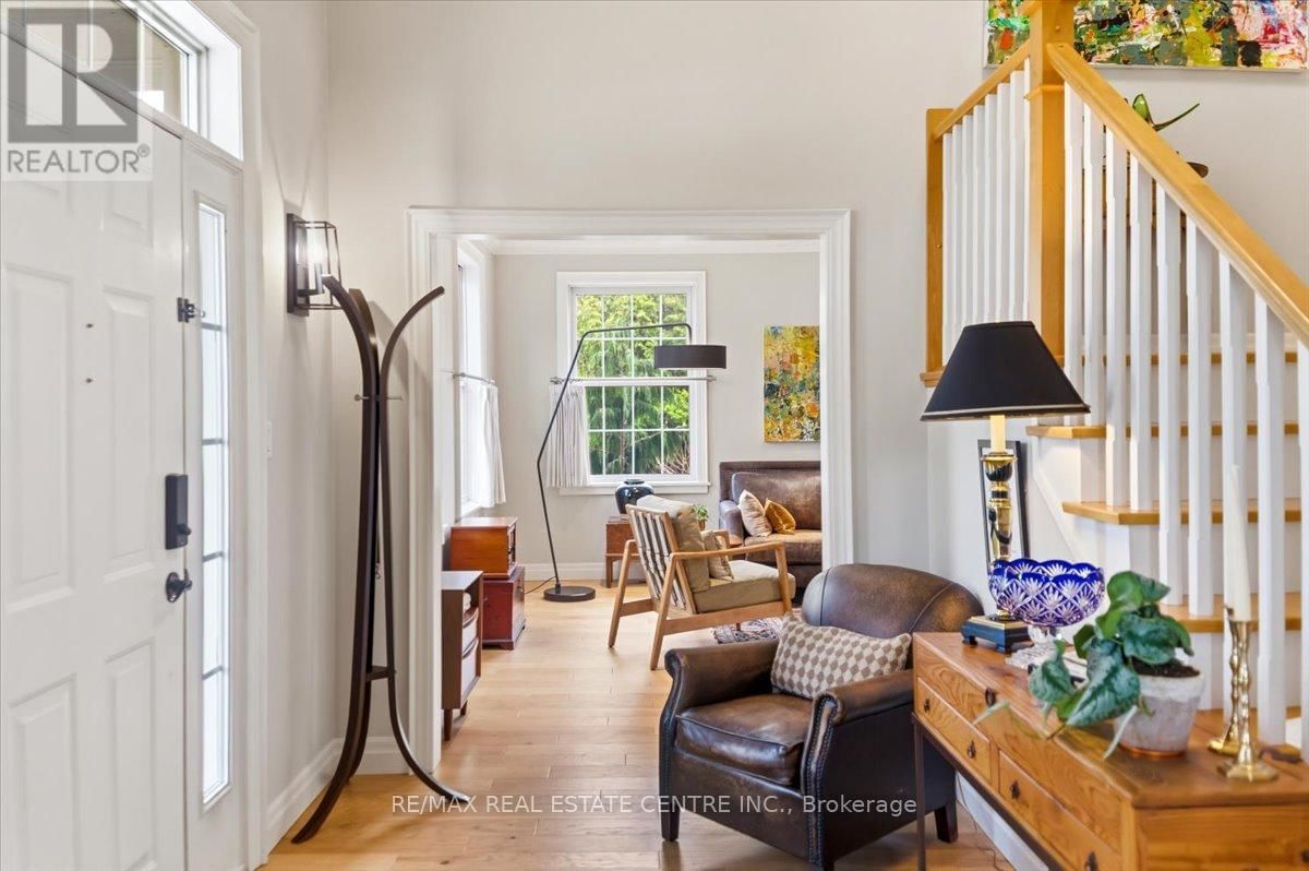 653 GLEN MORRIS ROAD WEST Image 7