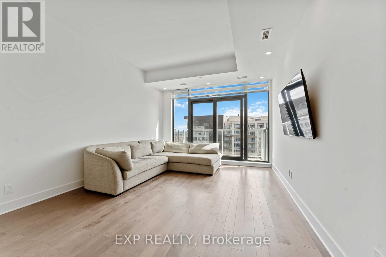 2607 - 180 GEORGE STREET Image 13