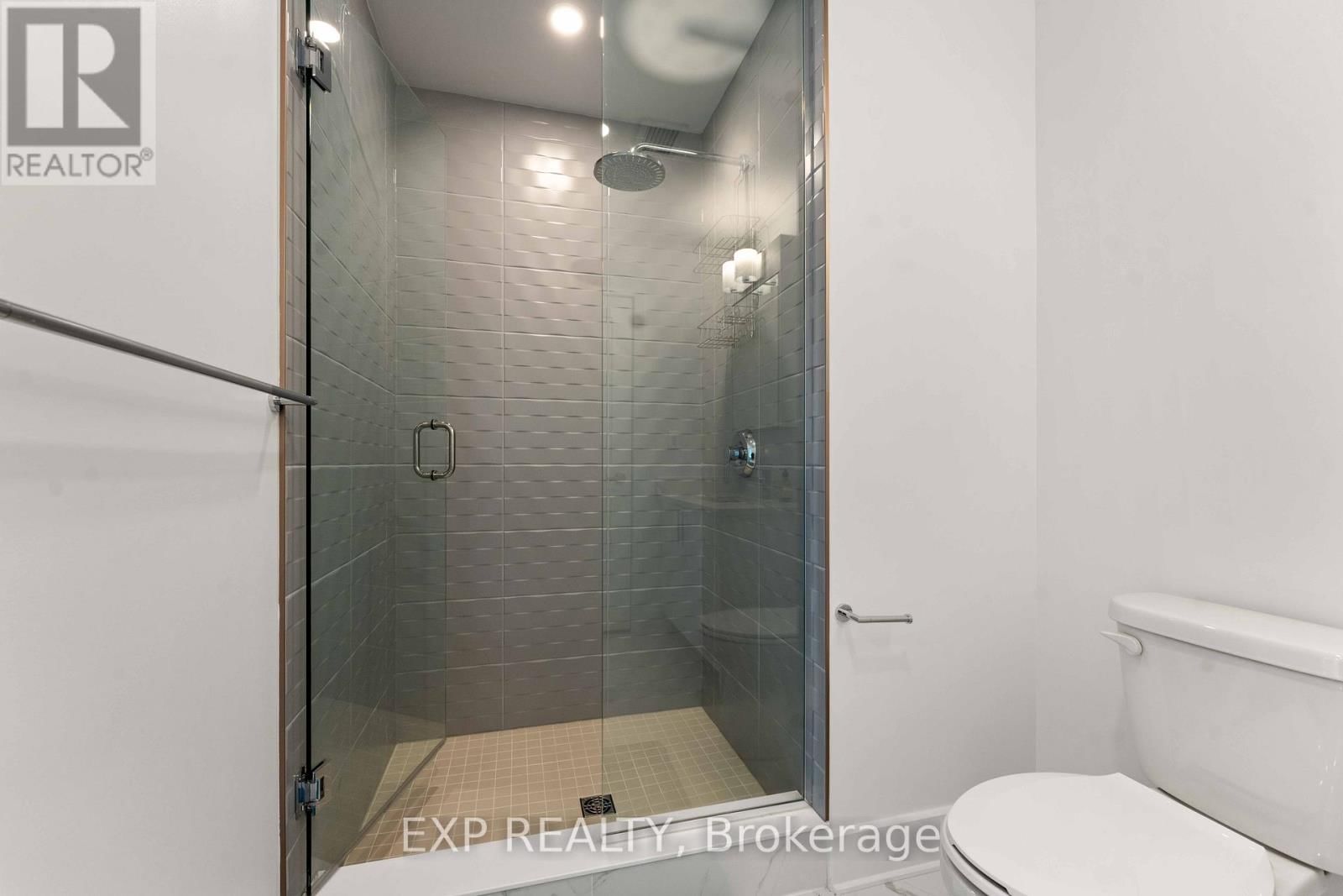 2607 - 180 GEORGE STREET Image 22