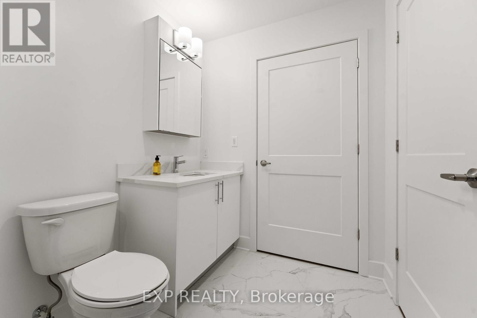 2607 - 180 GEORGE STREET Image 23