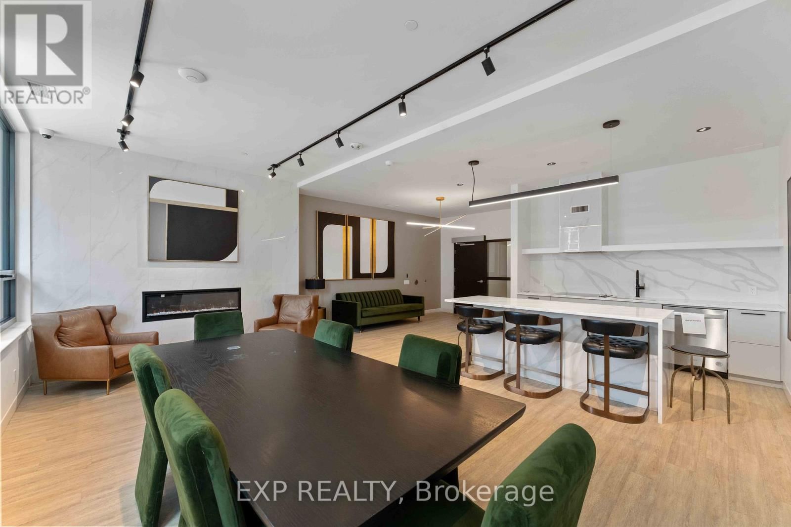 2607 - 180 GEORGE STREET Image 41