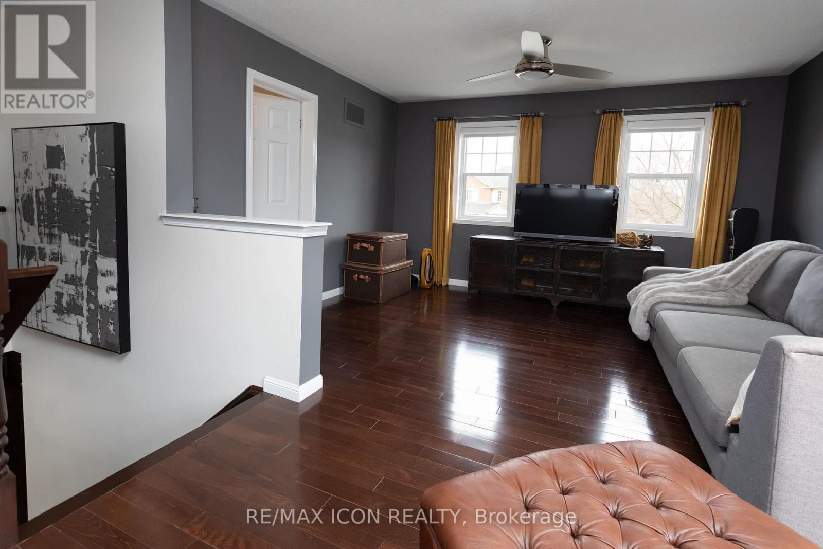 103 GLAZEBROOK CRESCENT Image 13