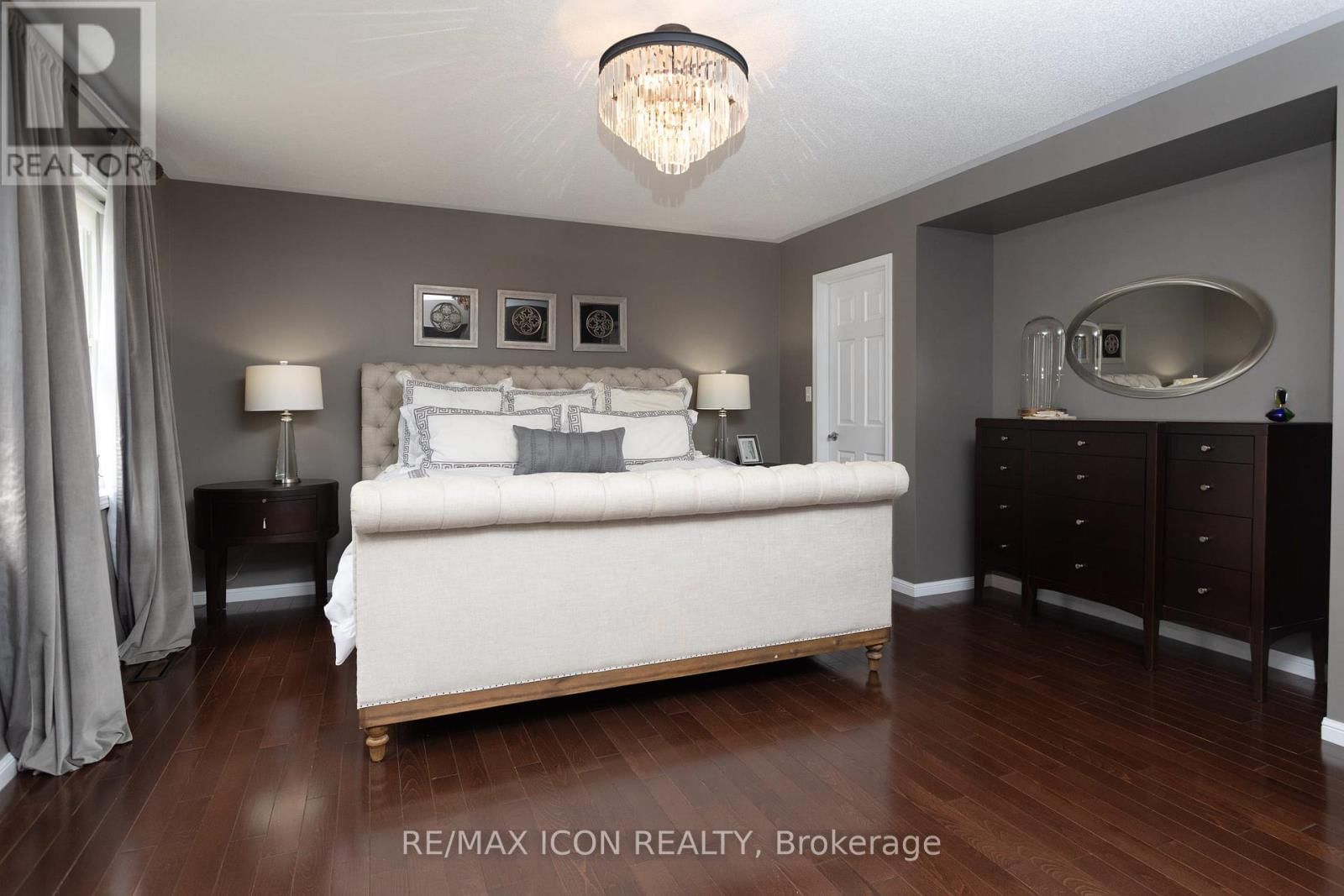 103 GLAZEBROOK CRESCENT Image 14