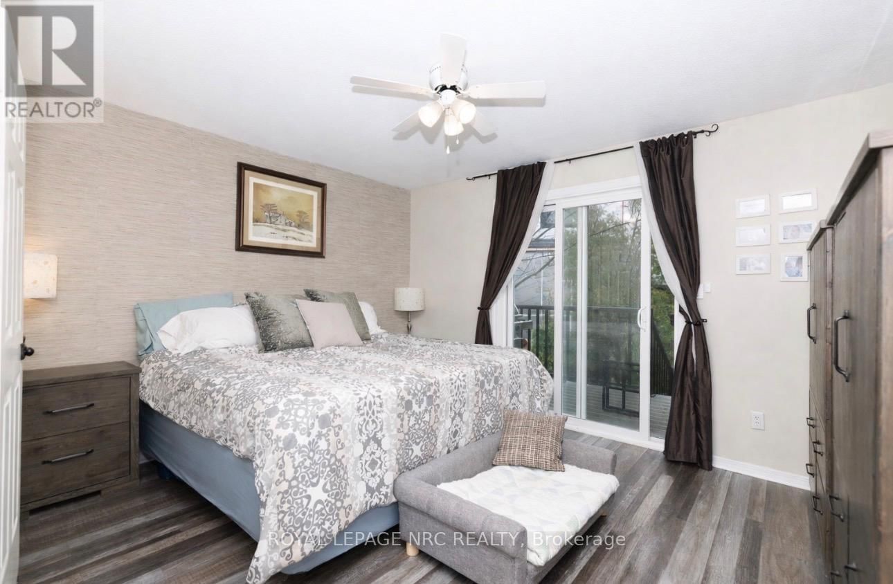 2343 JESSIE CRESCENT Image 26