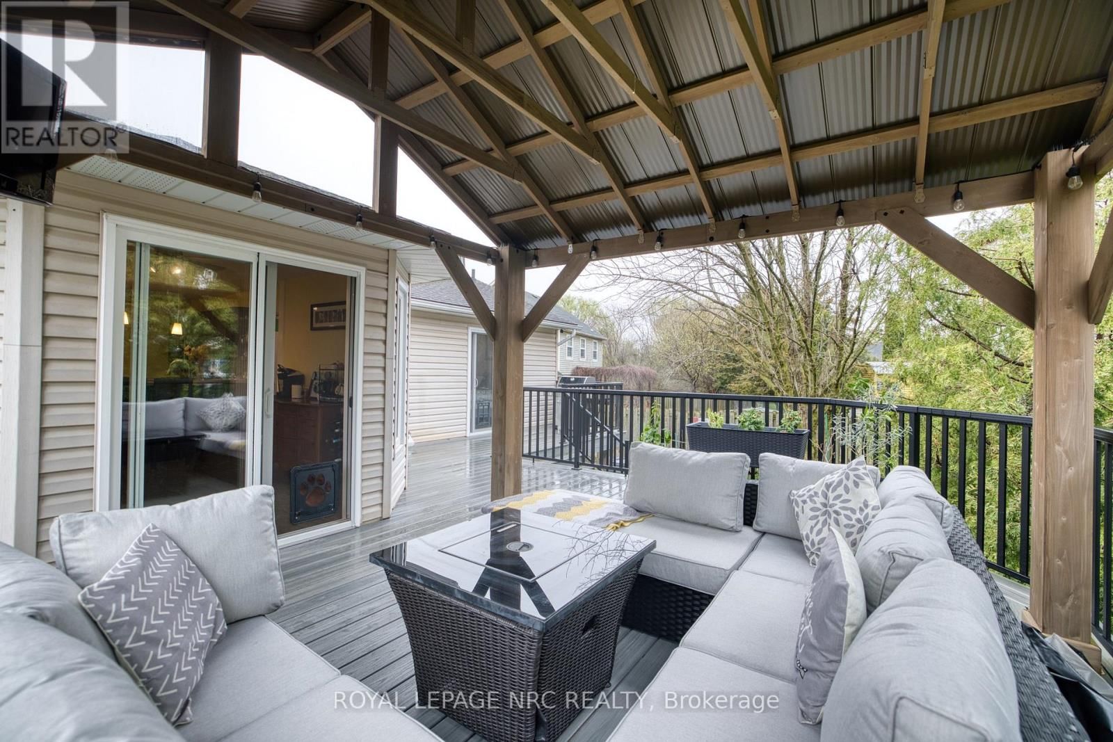 2343 JESSIE CRESCENT Image 8