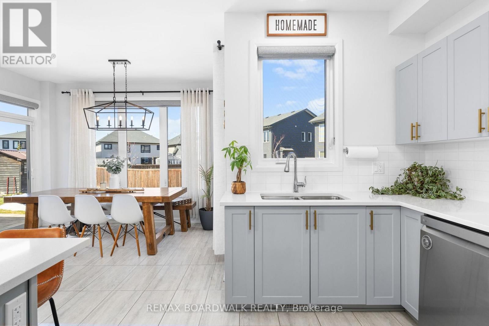 93 MORRIS STREET Image 16