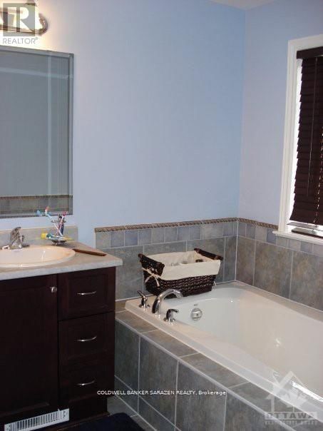 92 SELHURST AVENUE Image 8