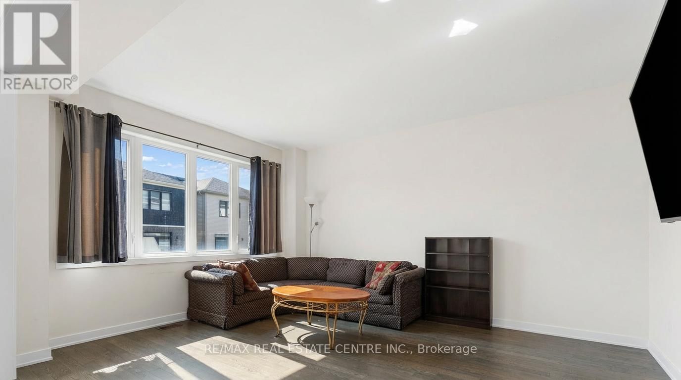 17 DOWNRIVER DRIVE Image 12